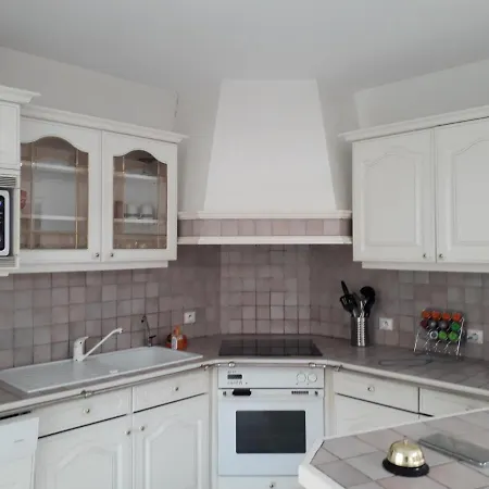 Villa Villa Soulac-Sur-Mer, 5 Pieces, 10 Personnes - Fr-1-648-81 *