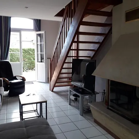 Villa Soulac-Sur-Mer, 5 Pieces, 10 Personnes - Fr-1-648-81 * Soulac-sur-Mer
