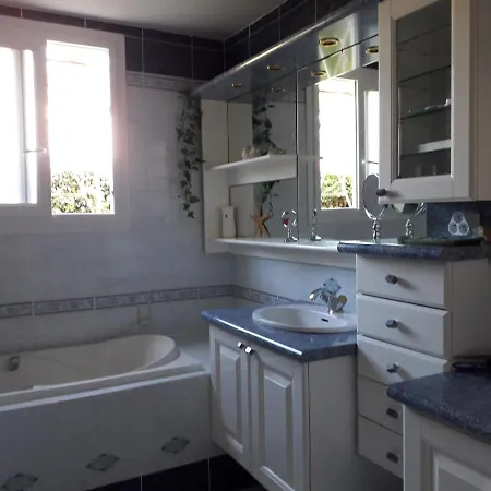 Villa Soulac-Sur-Mer, 5 Pieces, 10 Personnes - Fr-1-648-81 * Soulac-sur-Mer